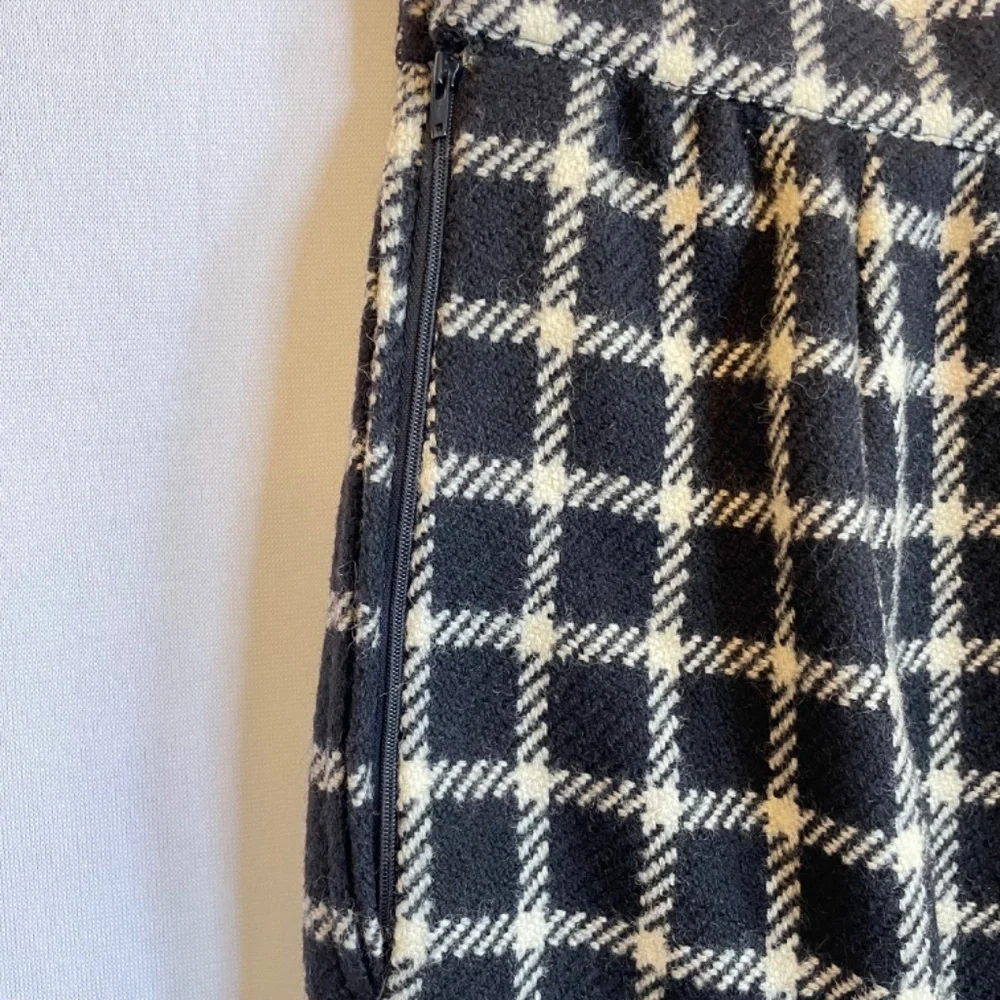 UNGARO Parallele Size 4 Vintage Black White Midi Pencil Skirt Pockets Lined